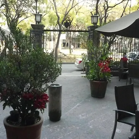 Hotel Bristol