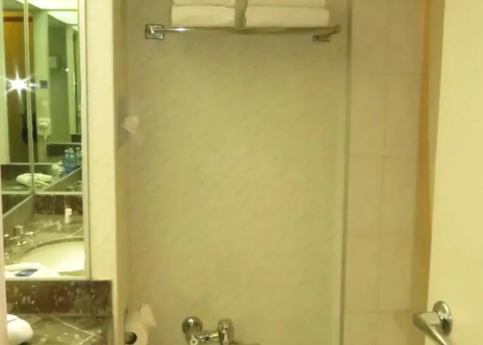 Bristol Hotel 4*
