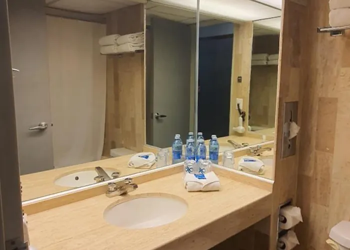 Bristol Hotel 4*